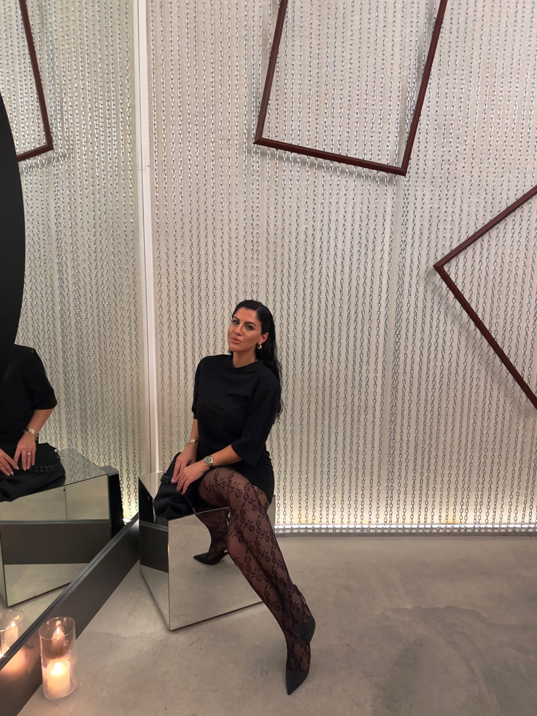 Vatkalı Siyah Model Kumaş Elbise
