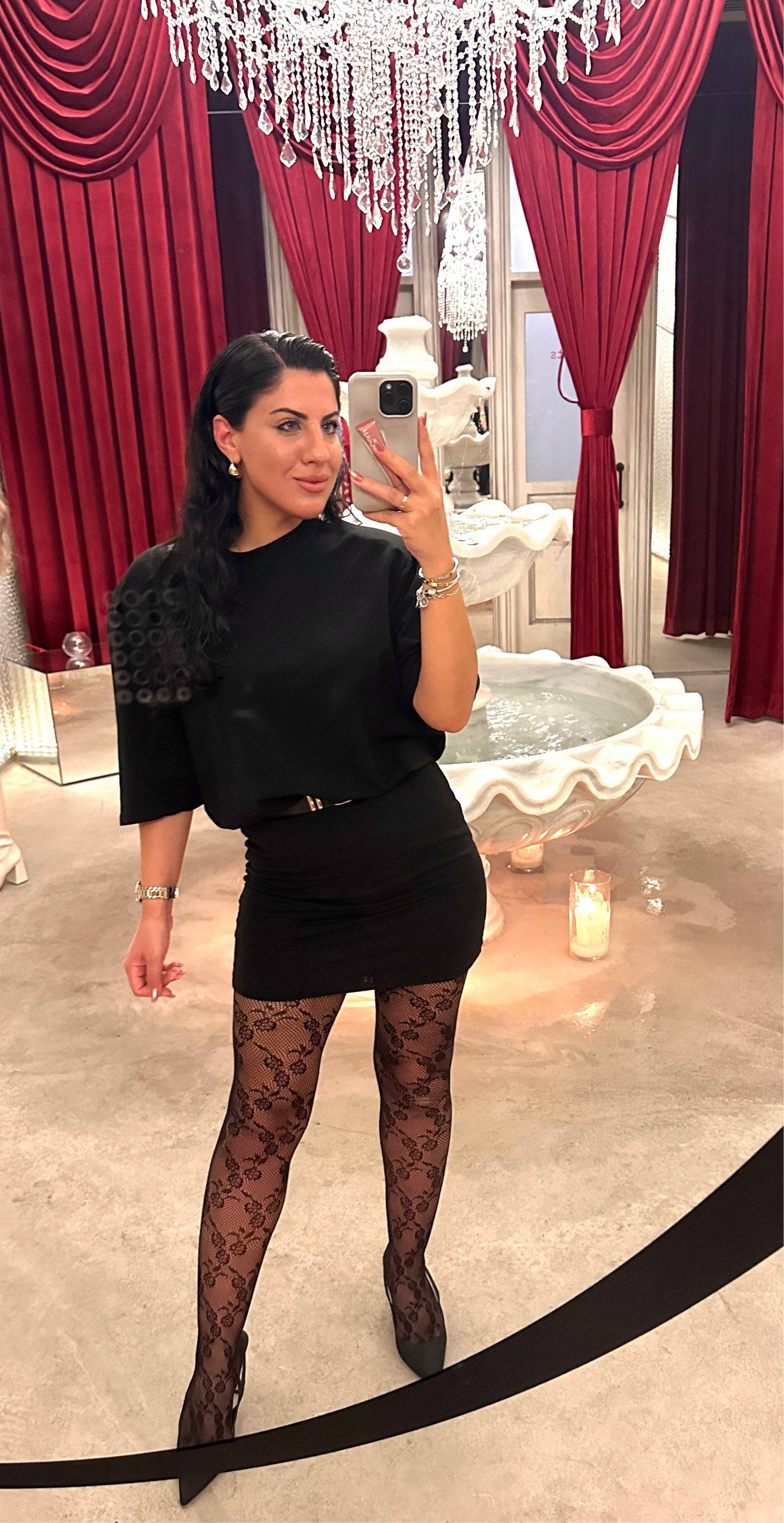Vatkalı Siyah Model Kumaş Elbise