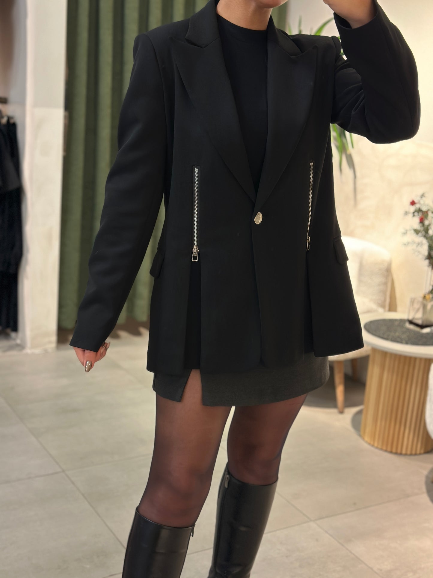 Tasarım Önden Fermuar Detaylı Blazer Ceket