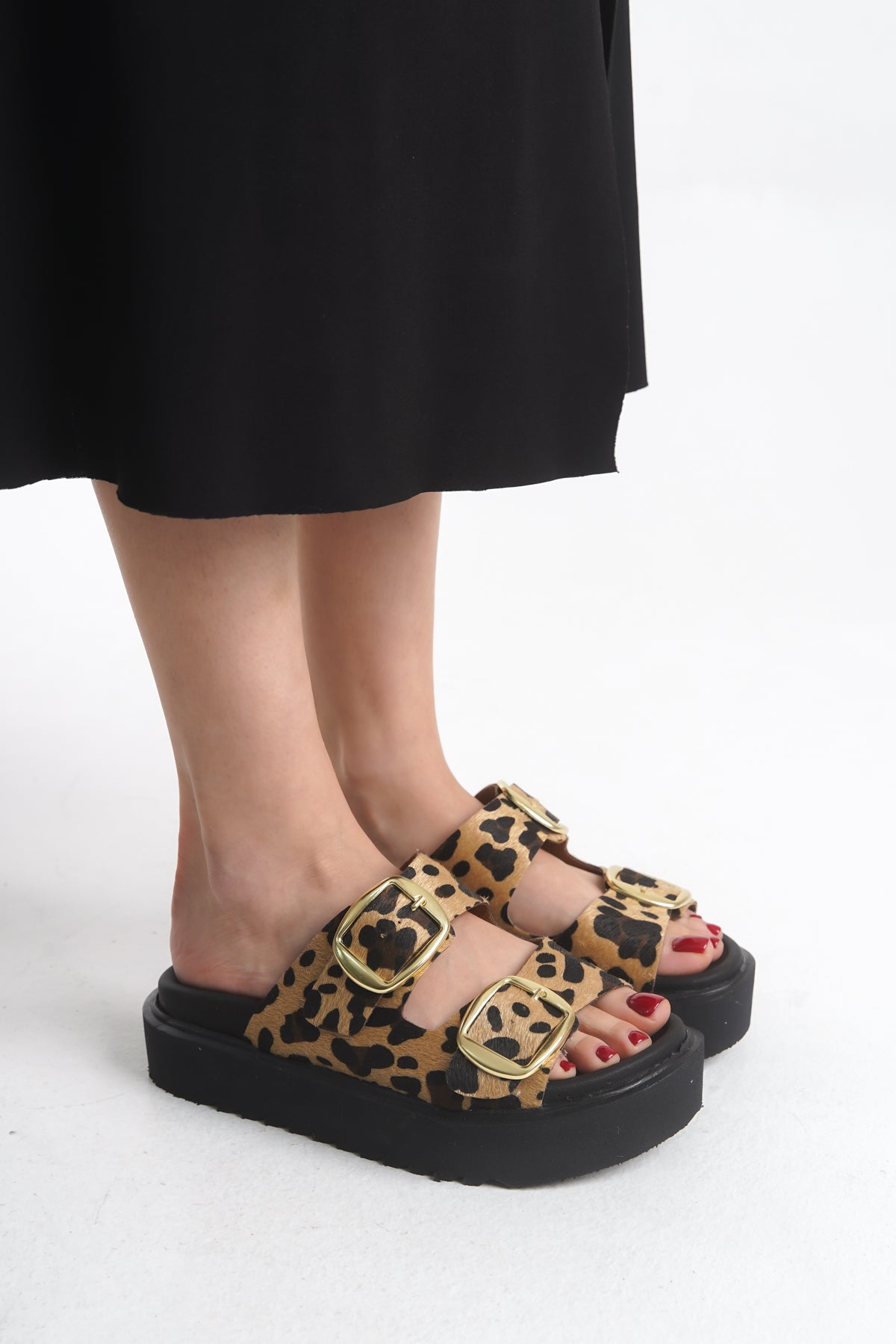 Leopar Toka Detaylı Günlük Terlik
